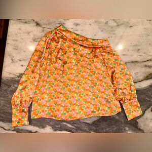 NWT Endless Blu Boutique Drape Shoulder Floral Print Cuff Neckline Button Sleeve